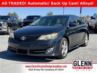 Used 2014 Toyota Camry SE image 1