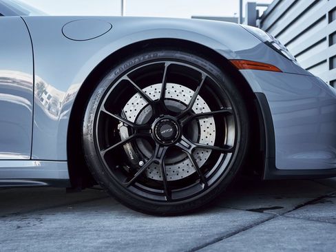 Used 2023 Porsche 911 GT3 image 20