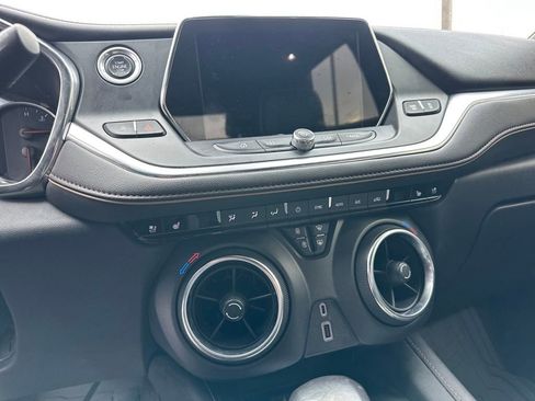 Used 2020 Chevrolet Blazer Premier w/ Driver Confidence II Package image 13