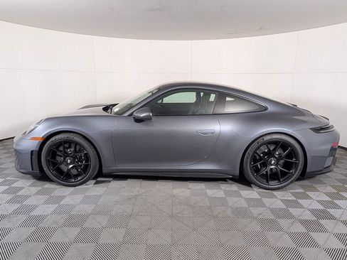 New 2026 Porsche 911 GT3 image 2