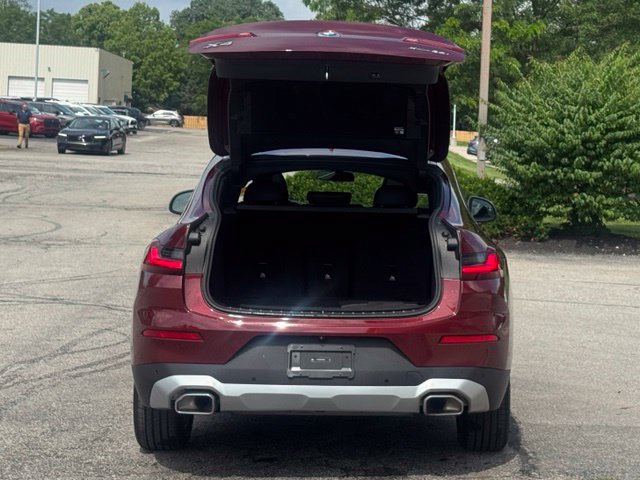Certified 2025 BMW X4 xDrive30i AWD/4WD image 33