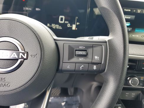 Certified 2025 Nissan Kicks SV FWD image 21