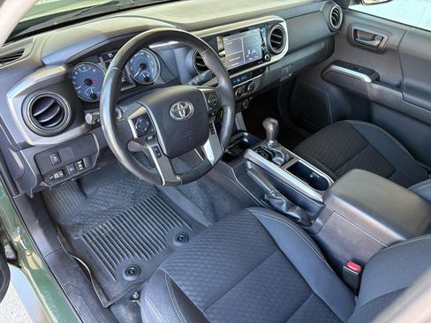 Used 2021 Toyota Tacoma SR5 w/ Trail Edition RWD image 22