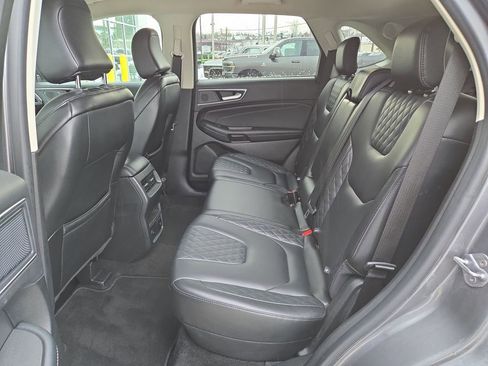 Used 2024 Ford Edge Titanium image 15