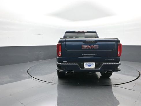 Used 2022 GMC Sierra 1500 Denali w/ Denali Reserve Package image 6