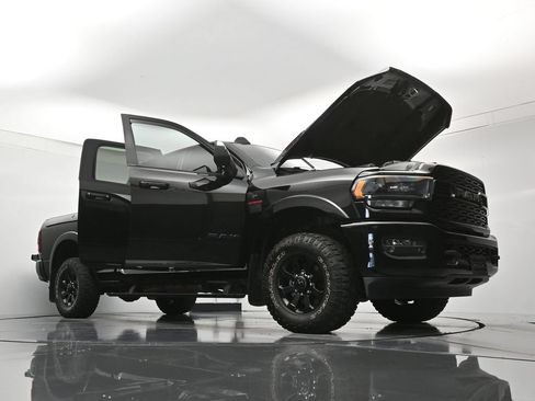 Used 2022 RAM 2500 Limited AWD/4WD image 50