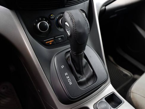 Used 2015 Ford Escape SE FWD image 31