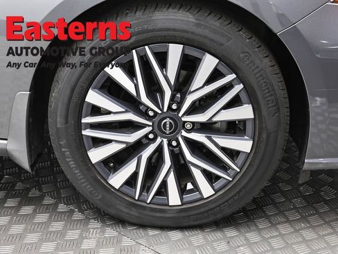 Used 2023 Nissan Altima 2.5 SV FWD image 30