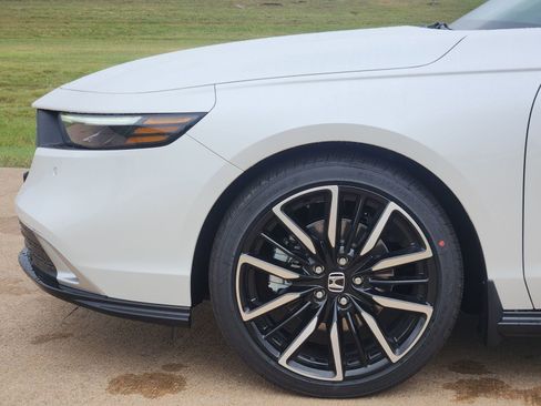 New 2026 Honda Accord Touring image 10