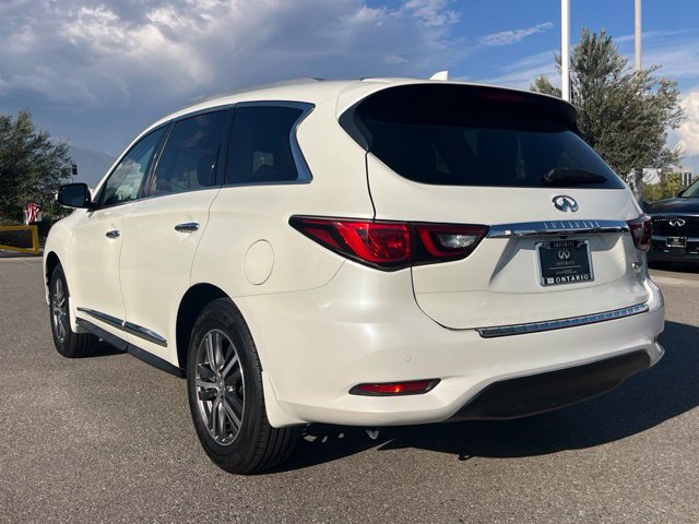 Certified 2020 INFINITI QX60 Luxe w/ Essential Package FWD image 3