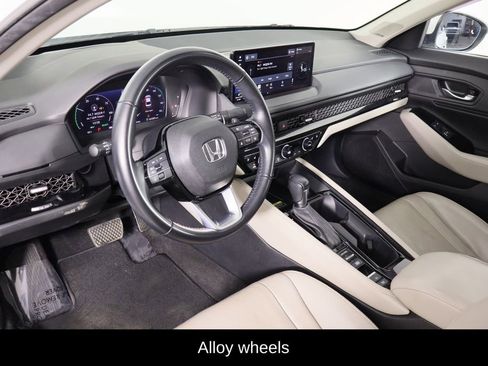 Used 2023 Honda Accord Touring image 26