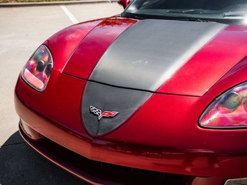 Used 2008 Chevrolet Corvette Coupe w/ Preferred Equipment Group RWD image 27