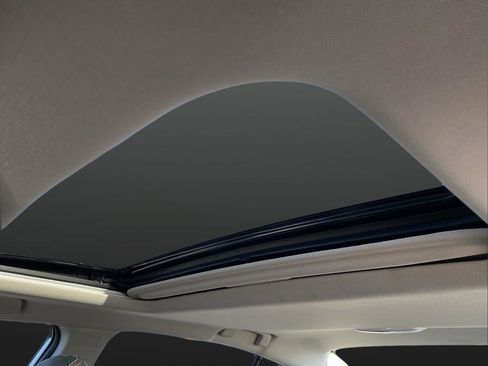 New 2025 Nissan Altima 2.5 SR w/ SR Premium Package image 7