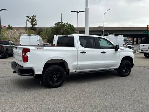 Used 2021 Chevrolet Silverado 1500 Custom Trail Boss AWD/4WD image 8
