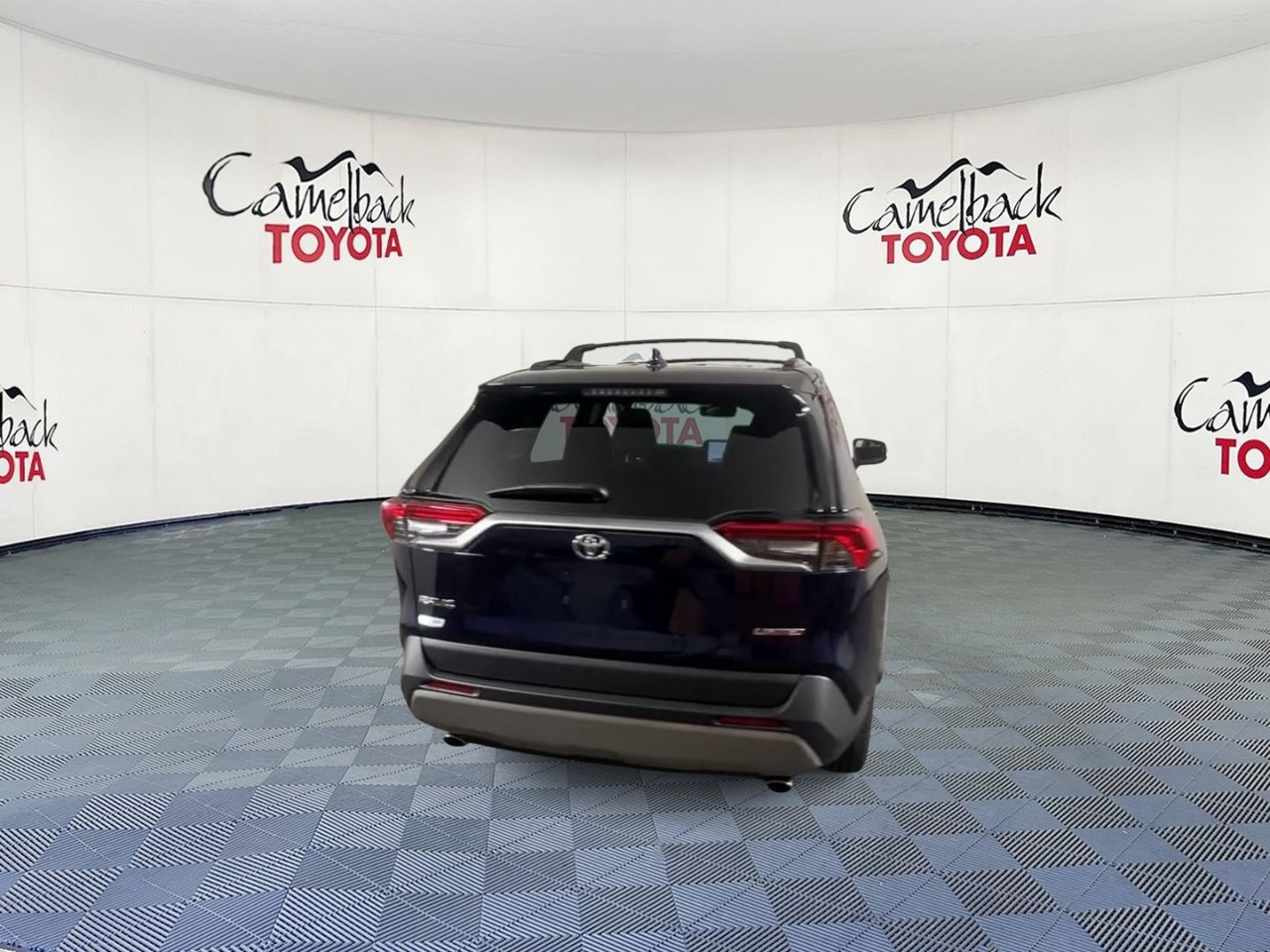 Used 2025 Toyota RAV4 Limited w/ Advanced Technology Package FWD image 9
