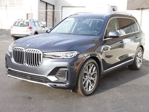 Used 2020 BMW X7 xDrive40i w/ Premium Package image 9