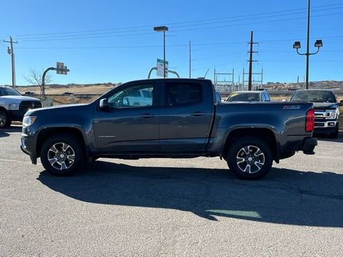 Used 2016 Chevrolet Colorado Z71 image 2