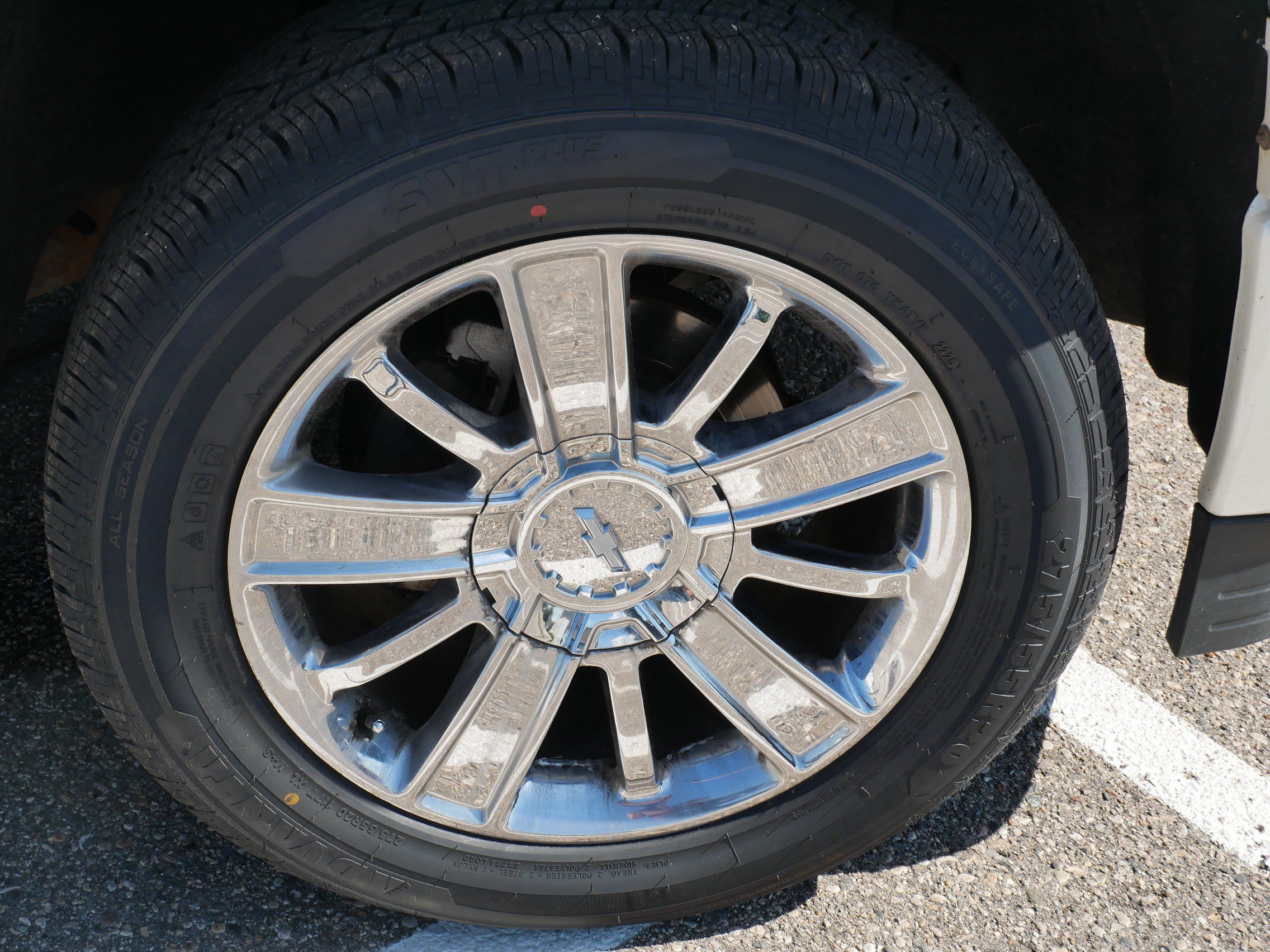 Used 2014 Chevrolet Silverado 1500 High Country w/ High Country Premium Package AWD/4WD image 15