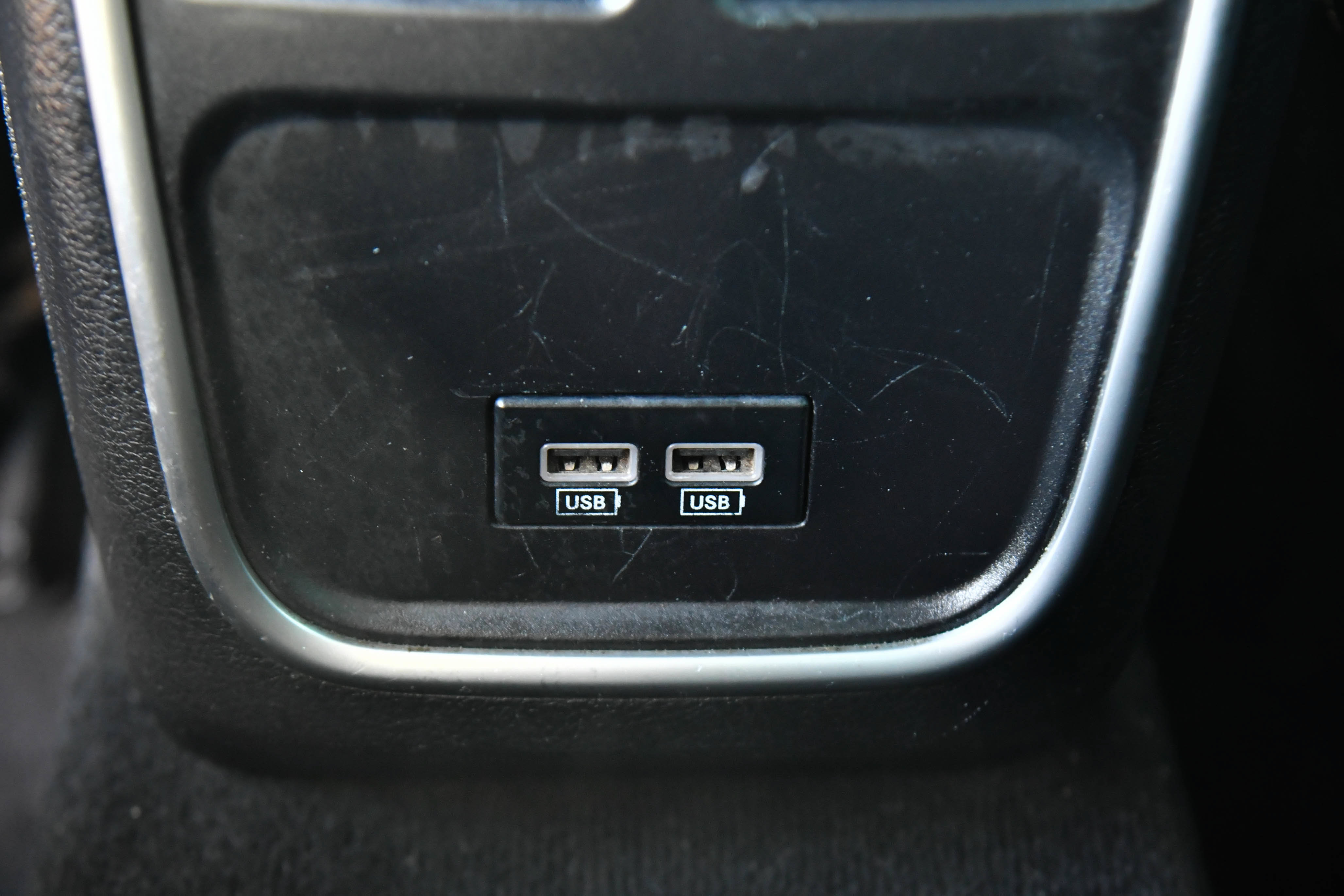 Used 2020 Dodge Charger R/T RWD image 36