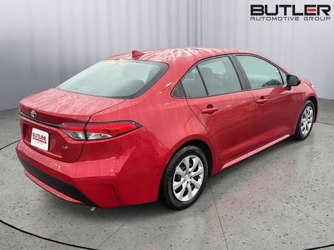 Used 2020 Toyota Corolla LE FWD image 6