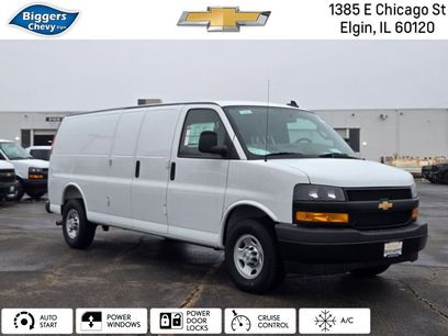New 2025 Chevrolet Express 2500 Extended w/ Enhanced Convenience Package