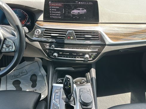 Used 2020 BMW 540i w/ Convenience Package RWD image 12