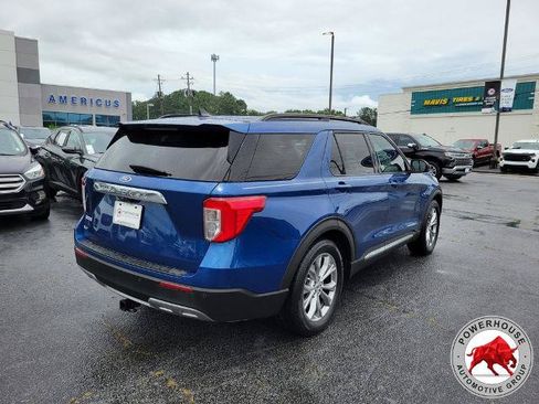 Certified 2021 Ford Explorer XLT w/ Equipment Group 202A RWD image 5