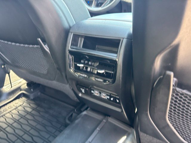 Used 2022 Jeep Grand Cherokee Limited 4xe w/ Luxury Tech Group II AWD/4WD image 36
