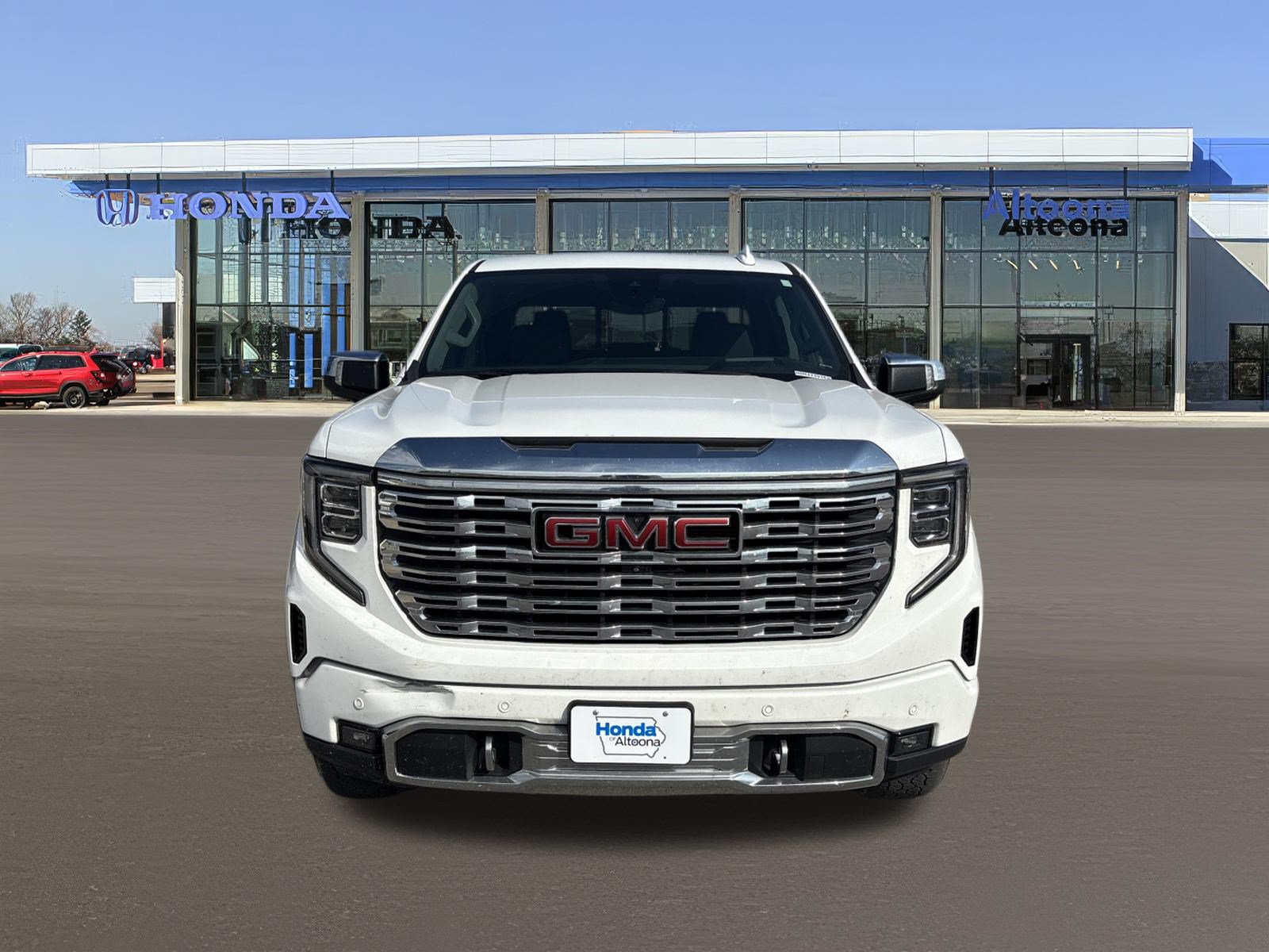 Used 2023 GMC Sierra 1500 Denali w/ Technology Package AWD/4WD image 8