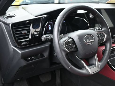 Used 2022 Lexus NX 350 AWD image 15