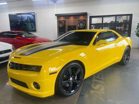 Used 2012 Chevrolet Camaro SS w/ RS Package RWD image 5