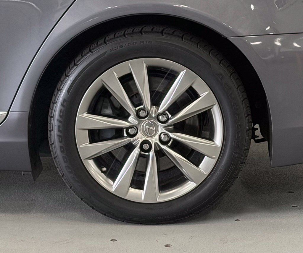 Used 2016 Lexus LS 460 AWD w/ Comfort Package image 8