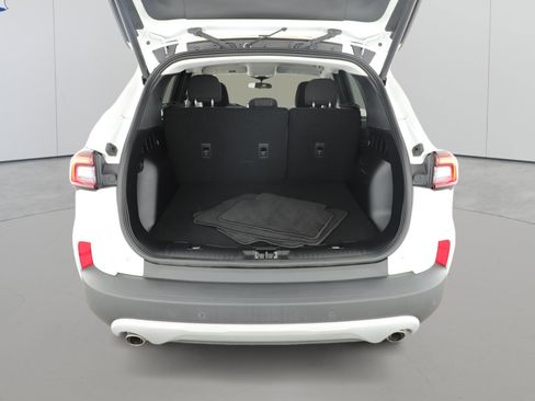 Used 2023 Ford Escape Active w/ Tech Pack #1 FWD image 5