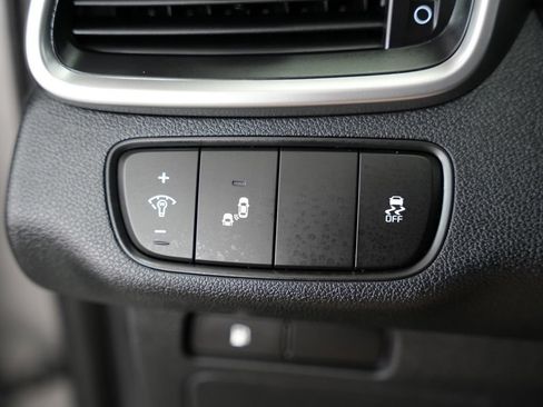 Used 2019 Kia Sorento FWD V6 image 49