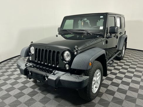 Used 2017 Jeep Wrangler Unlimited Sport image 7