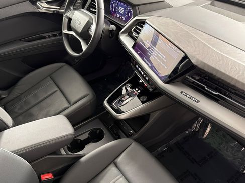 Certified 2023 Audi Q4 e-tron Premium w/ Premium Plus RWD image 15