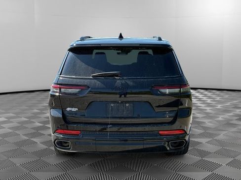 Used 2024 Jeep Grand Cherokee L Summit w/ High Altitude Package AWD/4WD image 4