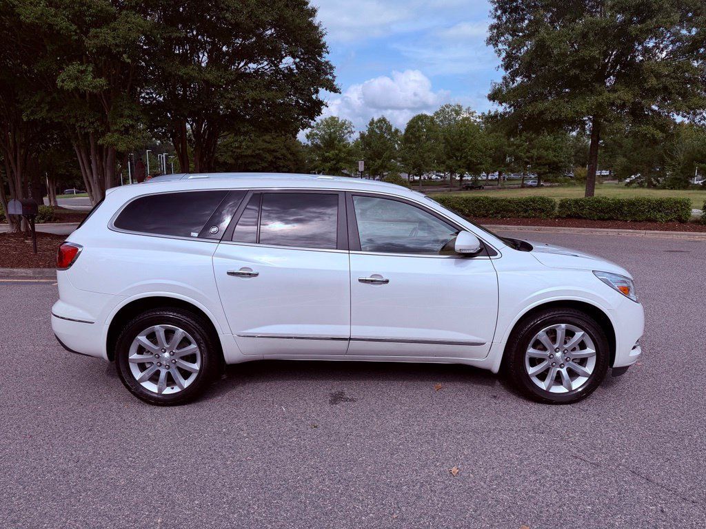 Used 2017 Buick Enclave Premium w/ Experience Buick Package FWD image 15