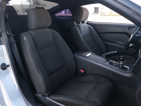 Used 2013 Ford Mustang GT w/ Brembo Brake Pkg image 22