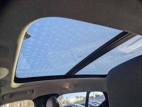 New 2026 Volvo XC40 B5 Plus w/ Protection Package Premier image 25