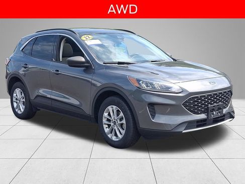 Used 2022 Ford Escape SE w/ Convenience Package AWD/4WD image 3