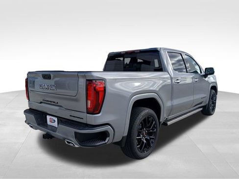 Used 2025 GMC Sierra 1500 Denali w/ Denali Reserve Package image 5