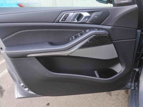 New 2026 BMW X5 sDrive40i w/ M Sport Package image 16