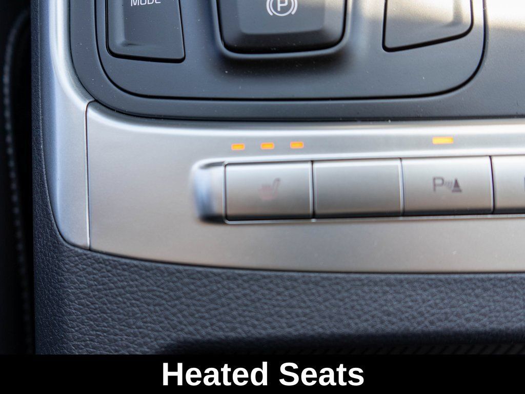 Used 2026 Kia Carnival FWD image 26