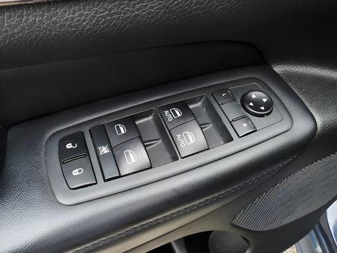 Used 2020 Jeep Grand Cherokee Limited X AWD/4WD image 25