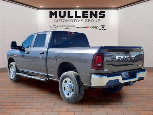New 2026 RAM 2500 Tradesman AWD/4WD image 7