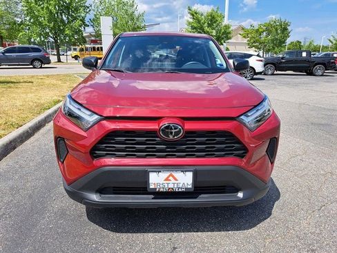 Used 2025 Toyota RAV4 LE FWD image 3