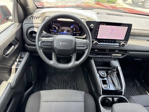 Used 2026 Chevrolet Colorado Trail Boss AWD/4WD image 14