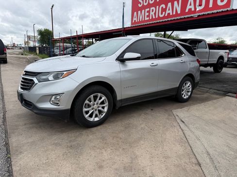 Used 2018 Chevrolet Equinox LT FWD image 31