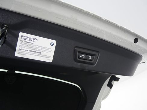 Used 2022 BMW i4 eDrive40 w/ Premium Package image 17